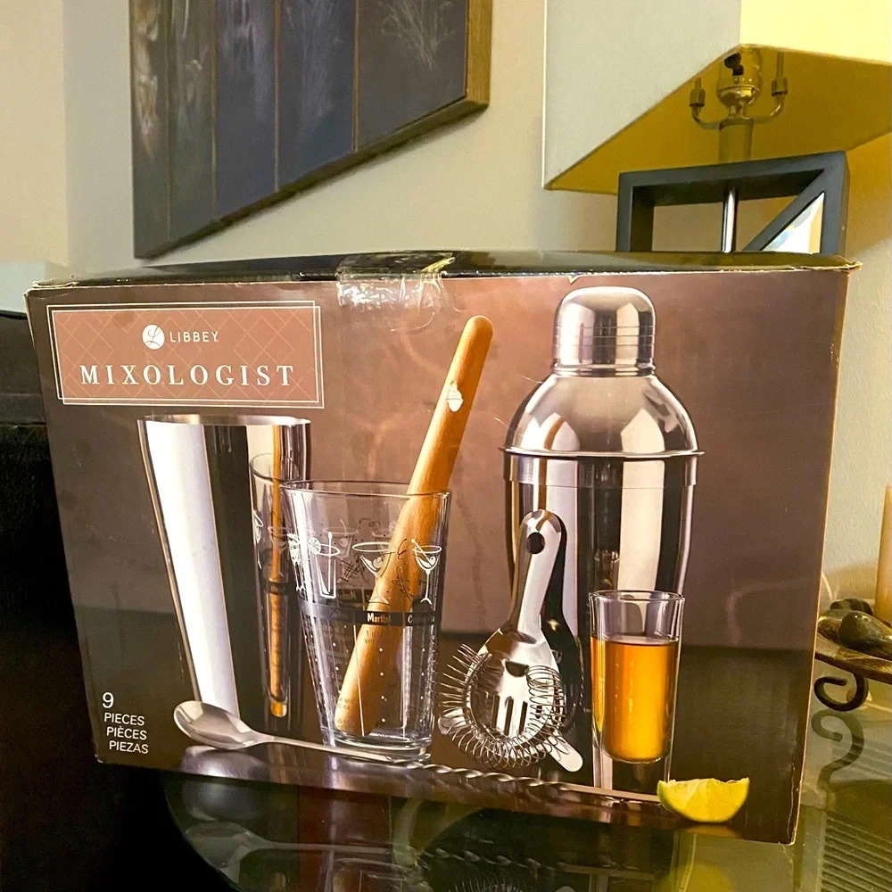 New Libbey Mixologist 9-Pc Cocktail Set Barware Kit Stainless Steel Shaker Set